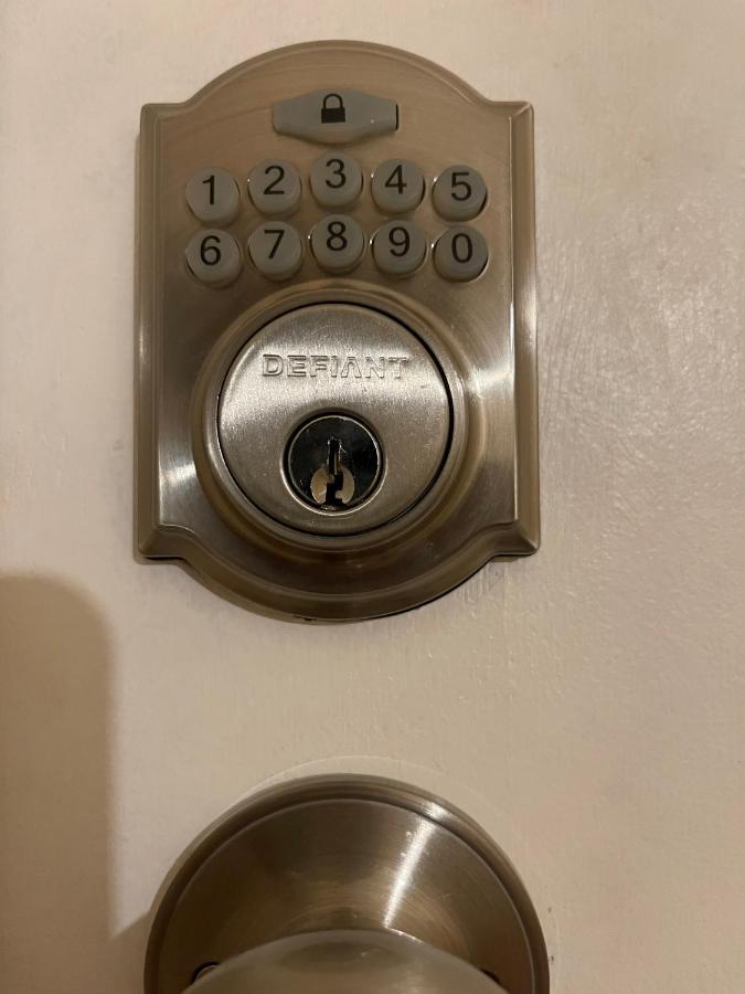 Mt Pleasant Nw 2 Bedrooms 500 卡加利 外观 照片